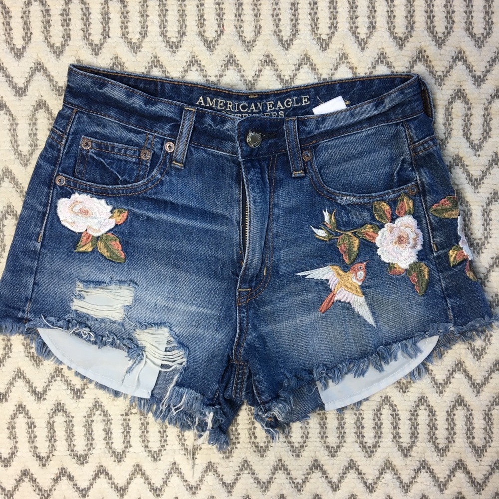 American Eagle Vintage High Rise Festival Shorts